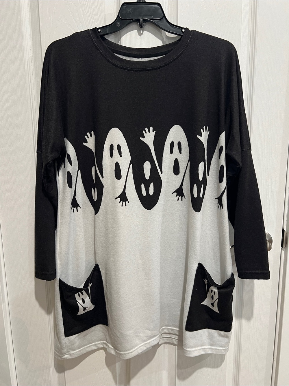 Women's Black & White Ghost Print Tunic Top